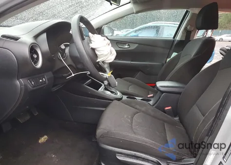 2021 Kia Forte Fe z USA, uszkodzony, nr VIN 3KPF24AD2ME272124